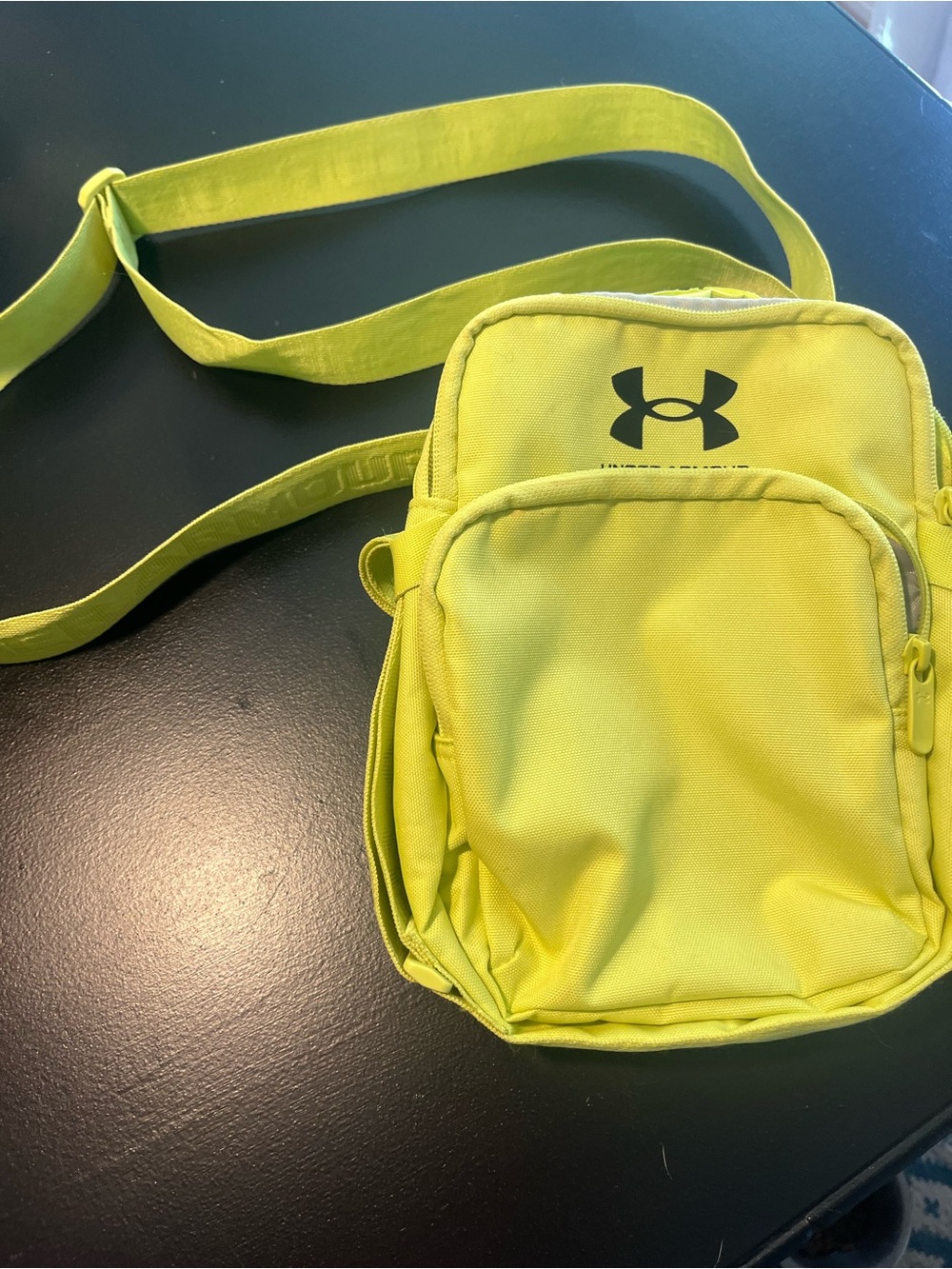 Under Armour woman’s  Neon Lime Belt/Crossbody Bag